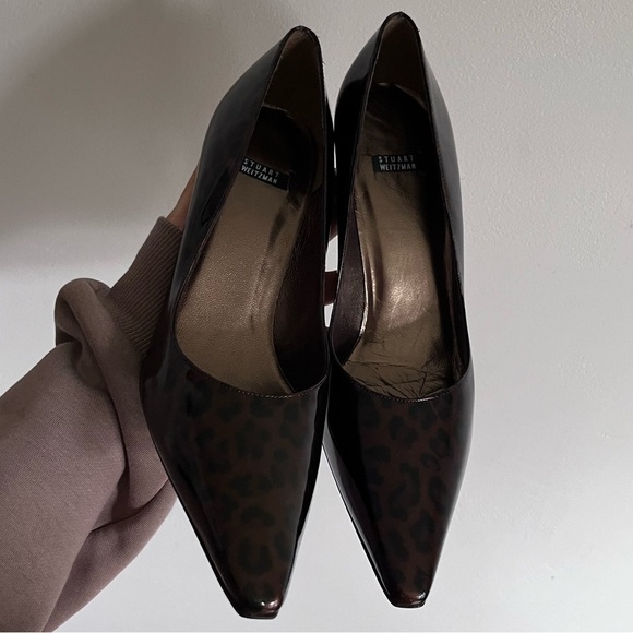 Stuart Weitzman Leopard Patent Leather Stiletto Pointy Toe Pumps - Picture 2 of 14